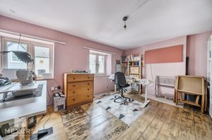 Photo 21- click for photo gallery